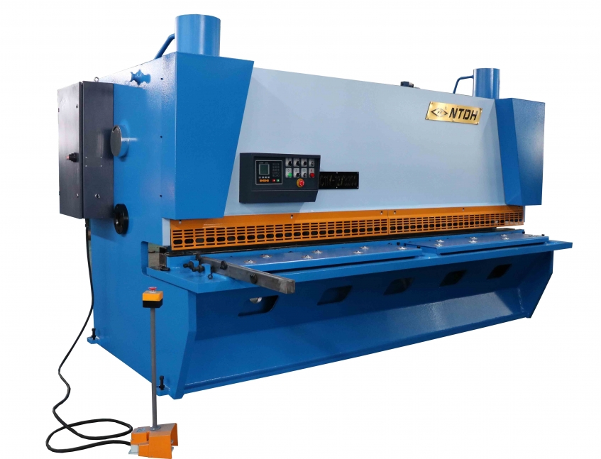 QC11Y-12x3200 Hydraulic Guillotine Shearing Machine